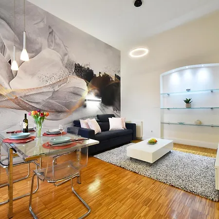Heart & Soul Apartment *